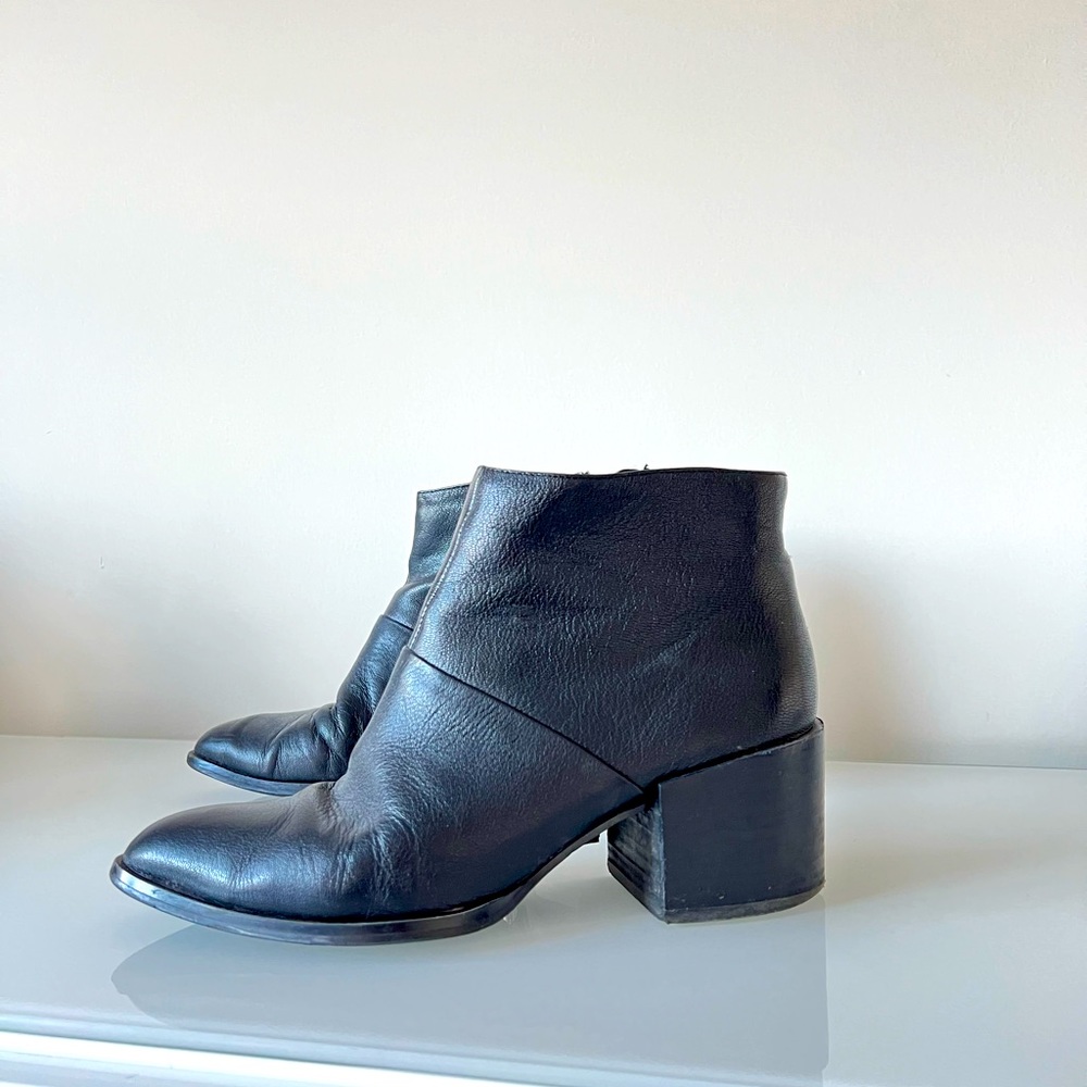 Nine West Leather Boots